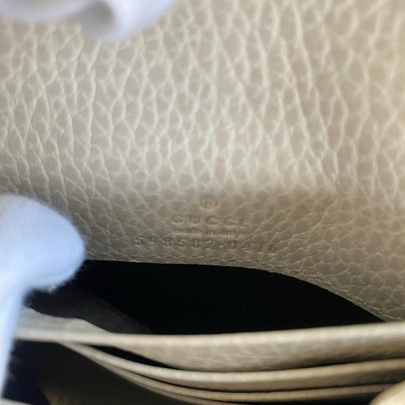 Authentic 💯 Gucci Marmont Compact Wallet - Picture 7 of 8